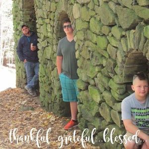 Meet your Posher, Robin